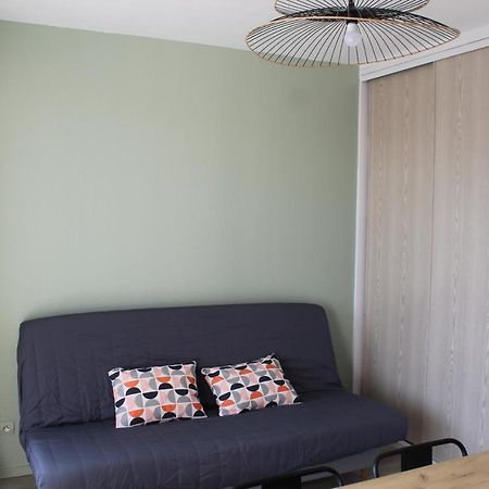 Appartamento Studio Avec Parking Proche Plage Et Centre Royan Esterno foto